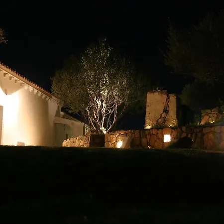 Gospodarstwo agroturystyczne Agriturismo Cabu Abbas *